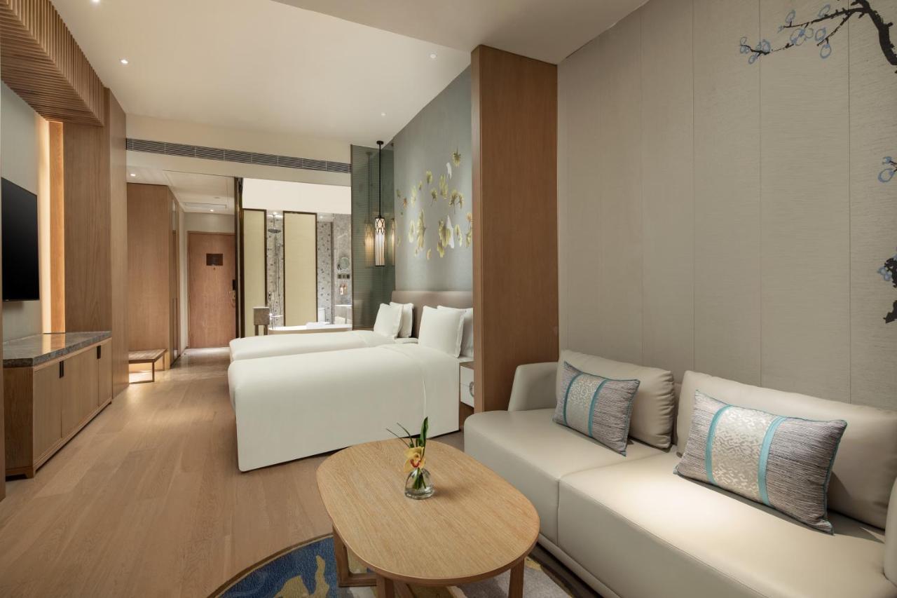 Crowne Plaza Shanghai Nanjing Road By Ihg Eksteriør billede Deluxe Room