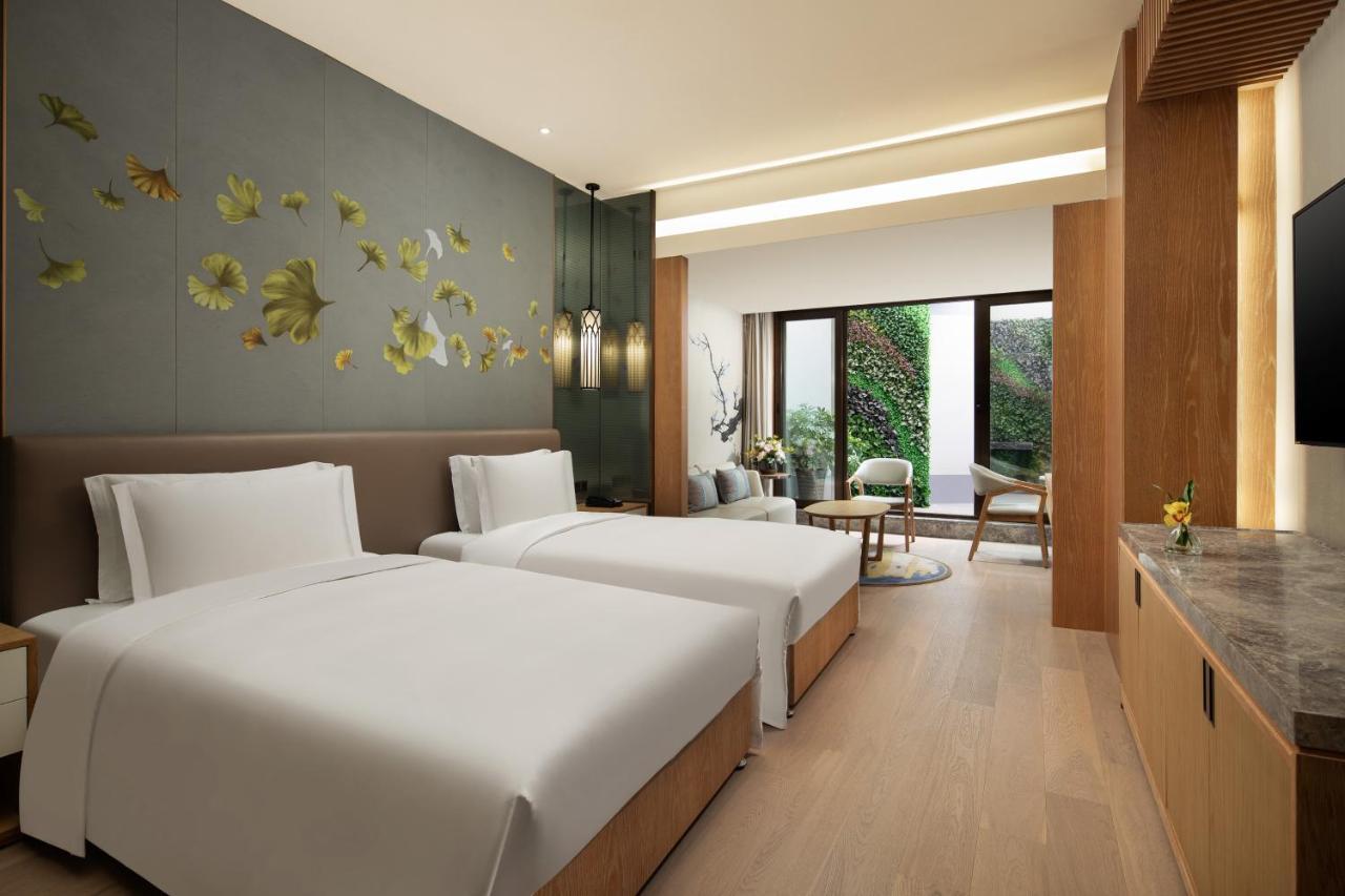 Crowne Plaza Shanghai Nanjing Road By Ihg Eksteriør billede Deluxe Room